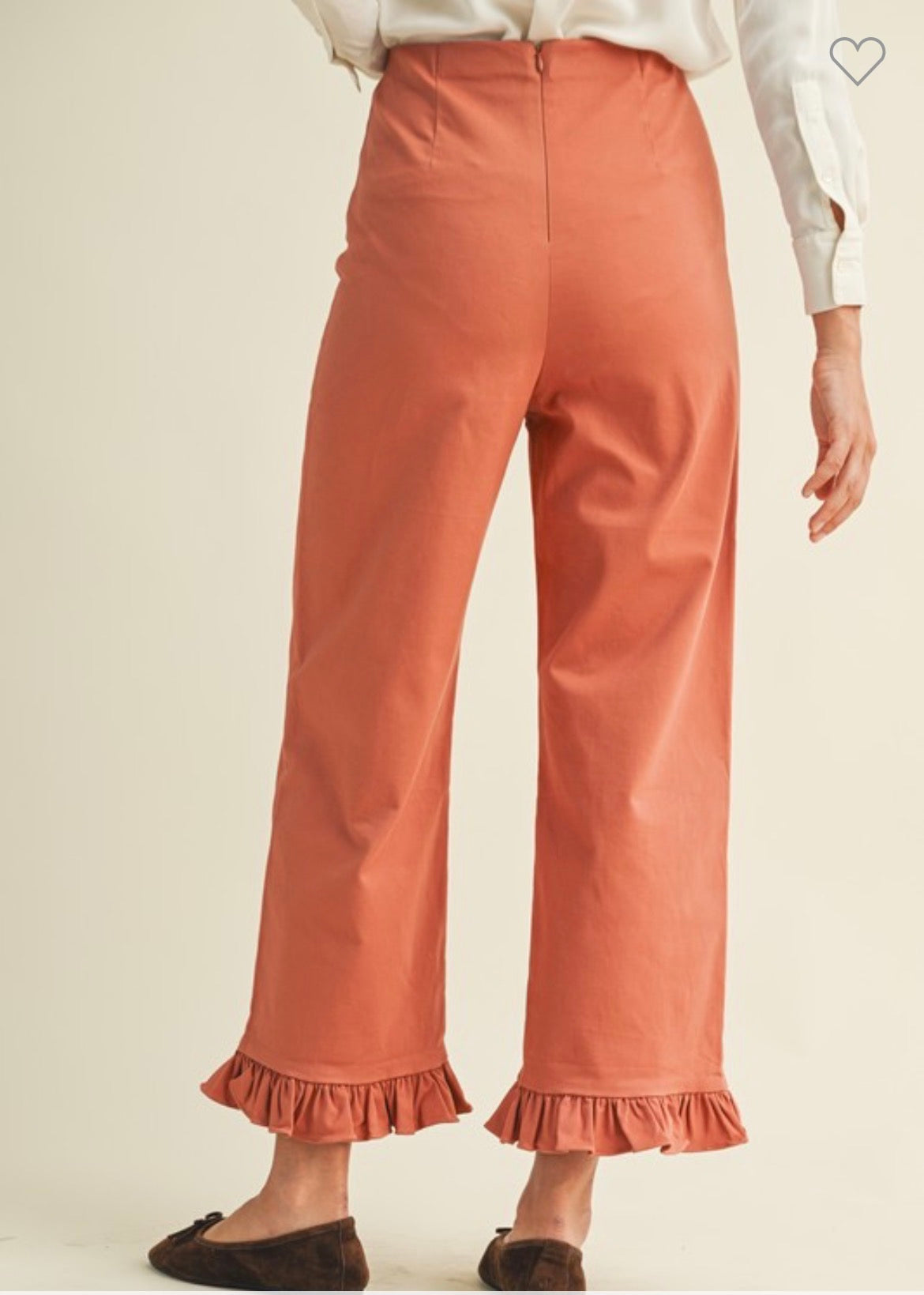 Pocket Ruffle Pants