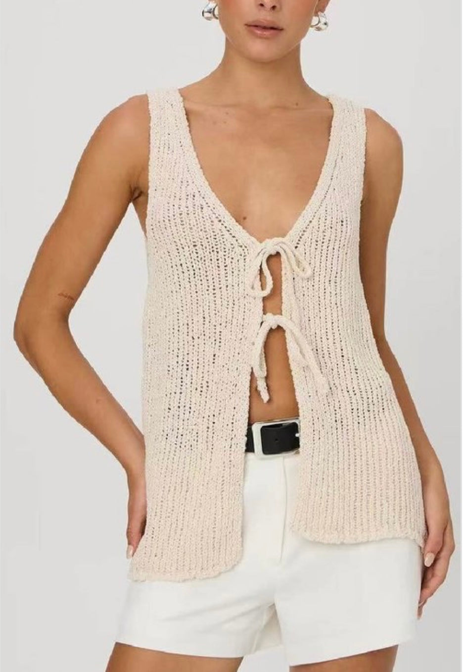 CREAM KNITTED VEST