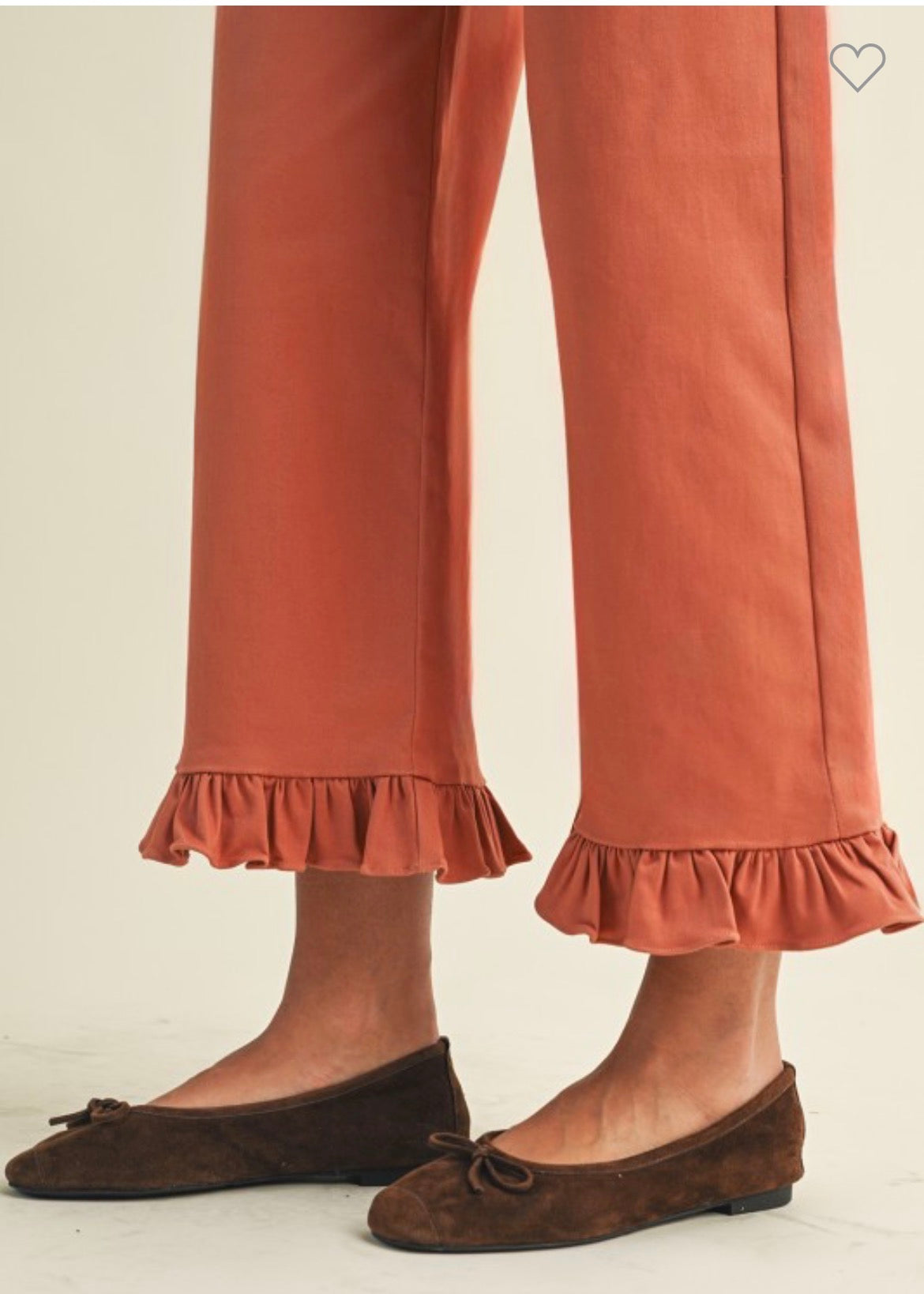 Pocket Ruffle Pants