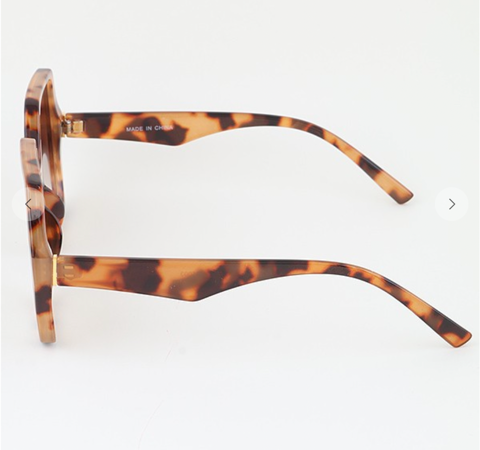 Modern Gradient Block Sunglasses