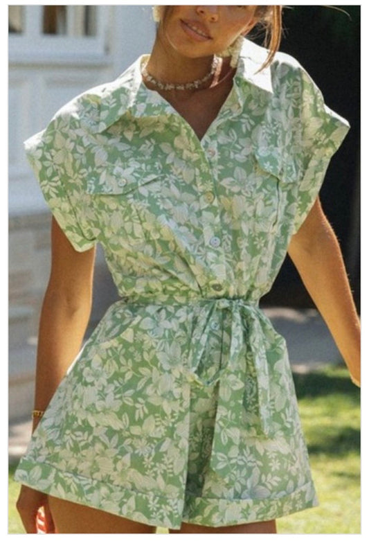 SWEET GIRL FLORAL SHORT SLEEVE ROMPER