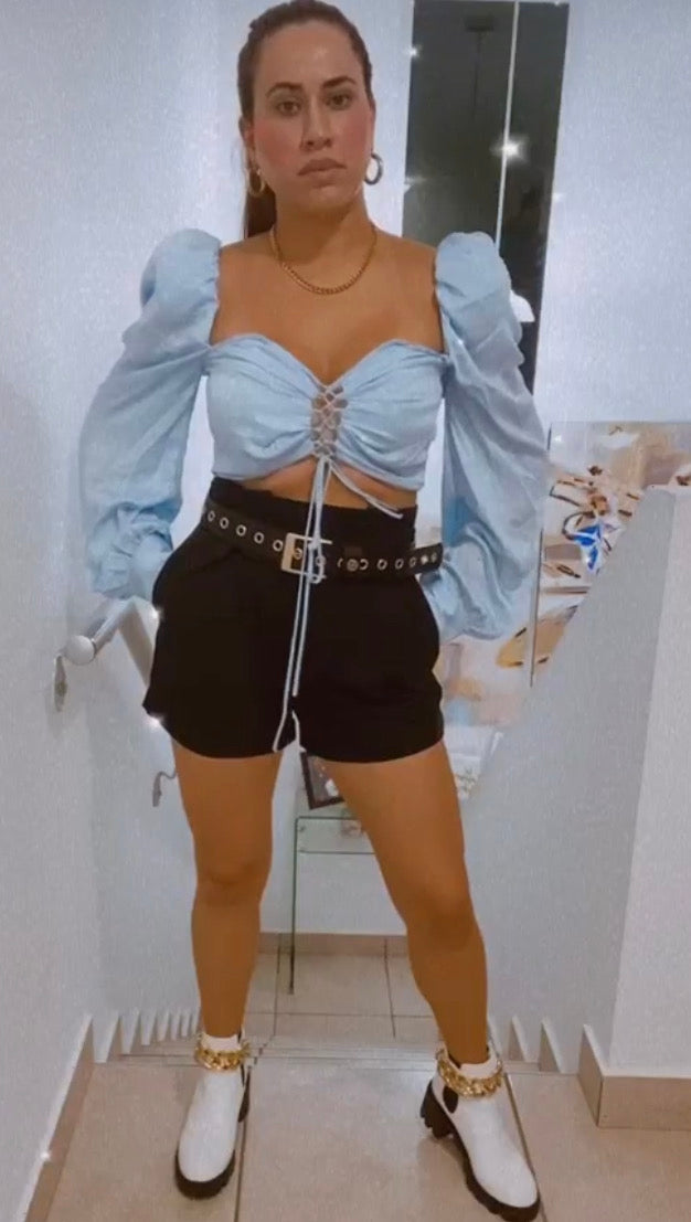 PUFFY SHOULDER BABY BLUE CROP TOP