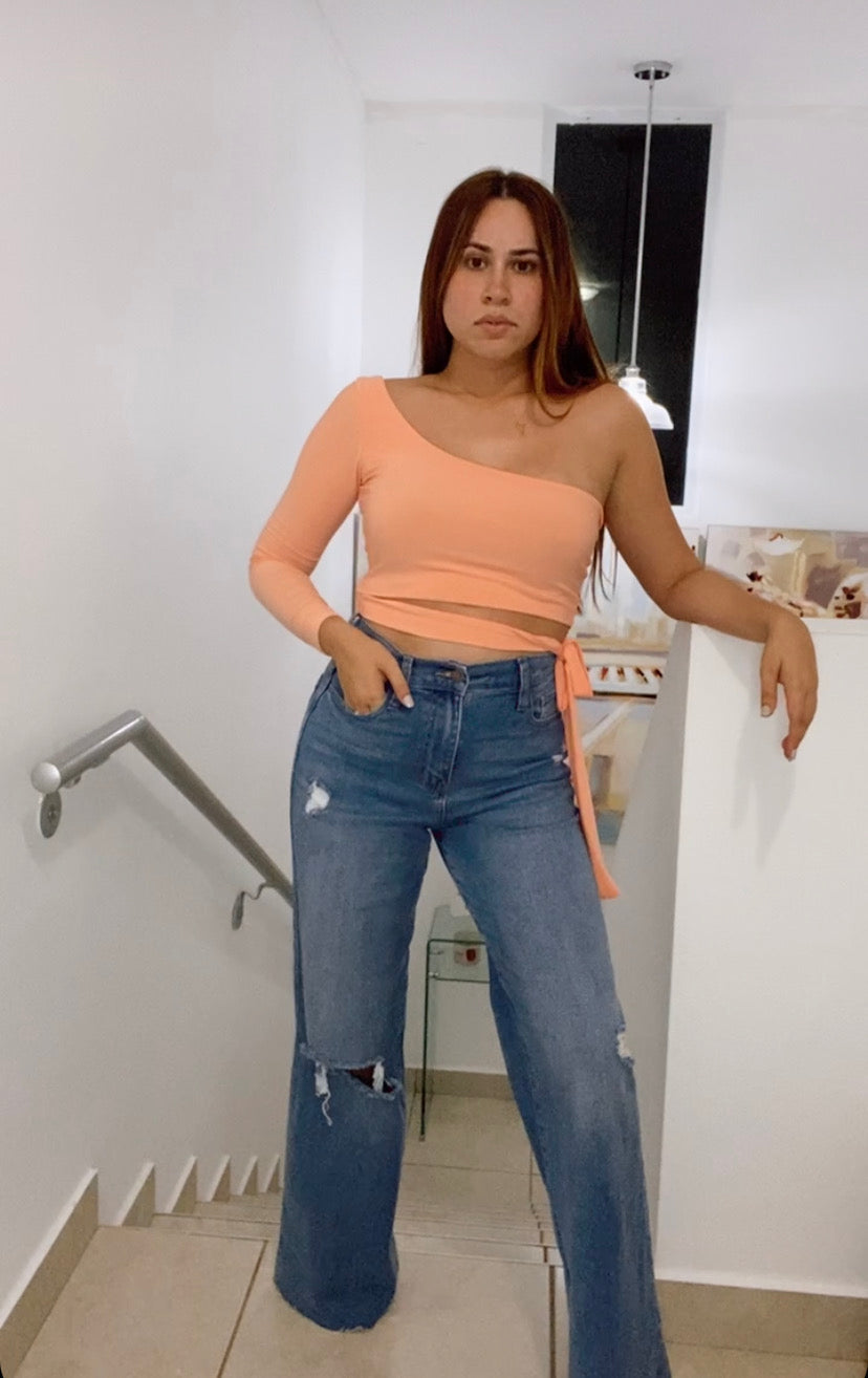 PEACH ONE SHOULDER TOP